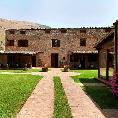 Hostal L'Antico Casale Polizzi Generosa Exterior foto