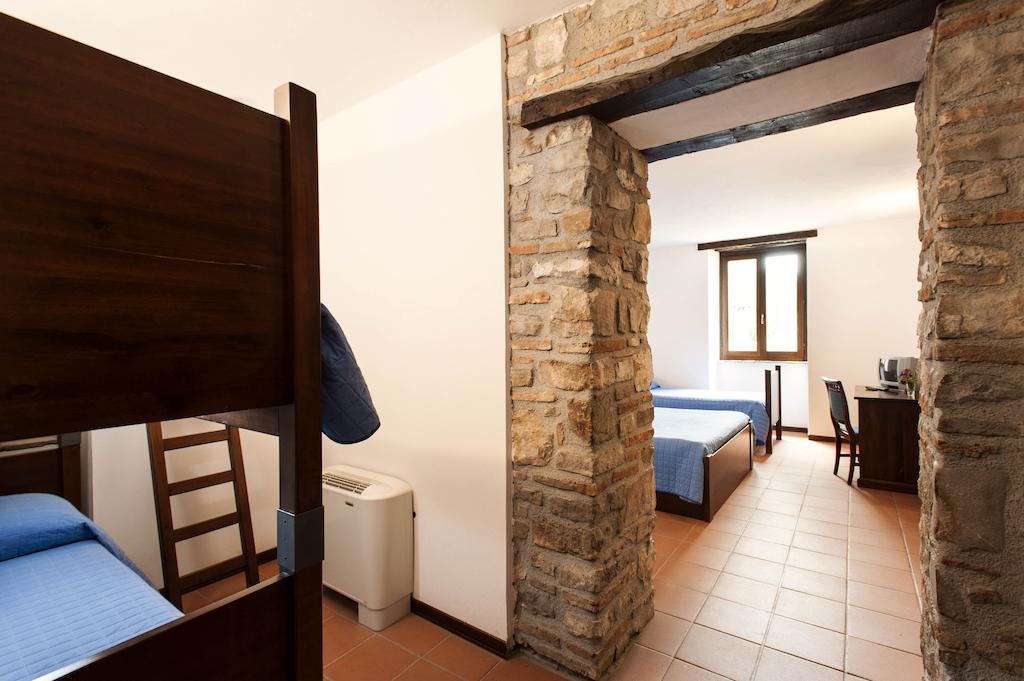 Hostal L'Antico Casale Polizzi Generosa Habitación foto