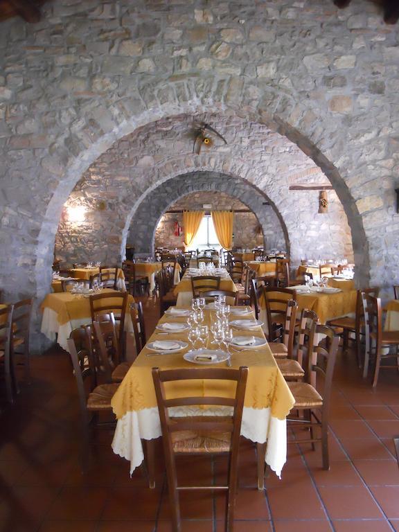 Hostal L'Antico Casale Polizzi Generosa Exterior foto